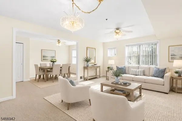 79 Park Edge #2J, Berkeley Heights Twp., NJ 07922