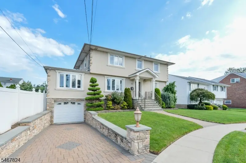 16 Park St, South Hackensack, NJ 07606 - #3