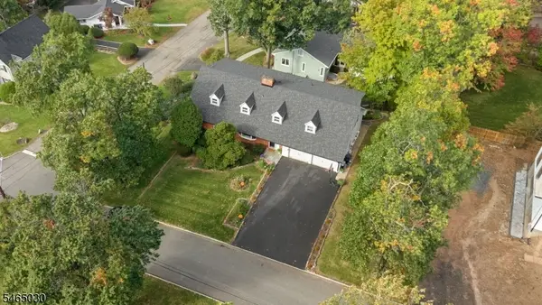 39 Lessing Rd, West Orange Twp., NJ 07052