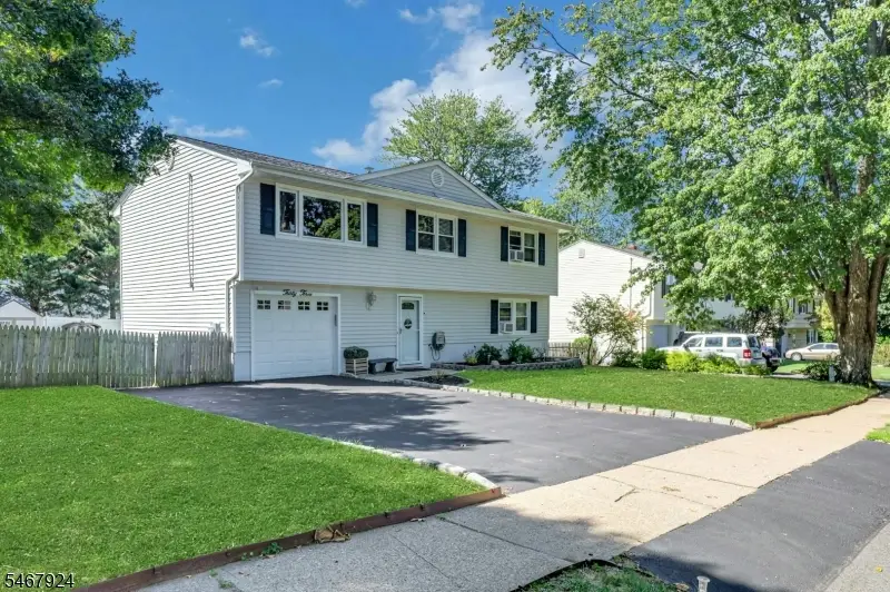 33 Van Buren Ave, Westwood, NJ 07675 - #1
