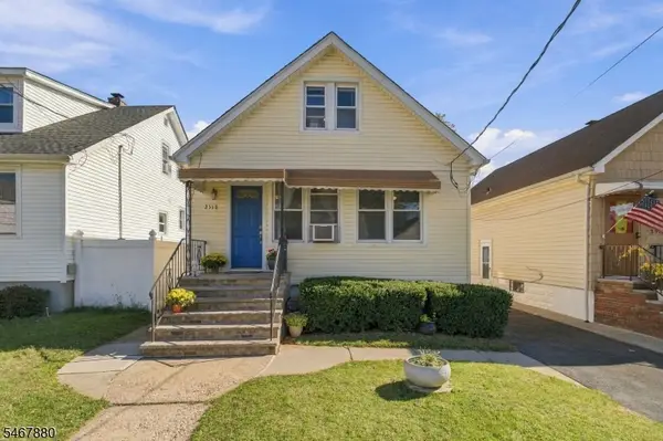 2518 Ogden St, Linden City, NJ 07036