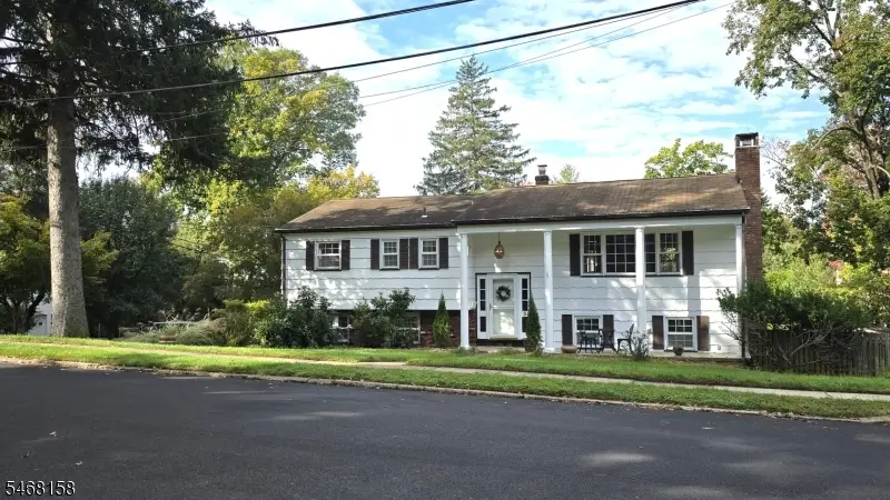 5 Cedar St, Hillsdale, NJ 07642 - #1