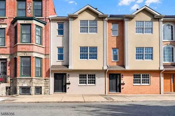 16 E Kinney St, Newark City, NJ 07102