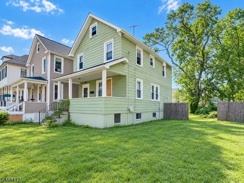181 Berdan Pl, Hackensack, NJ 07601 - #1