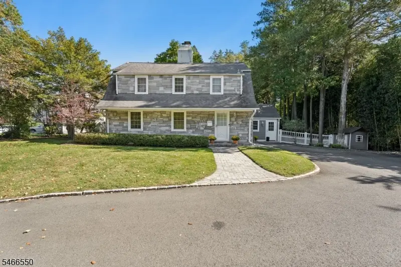 68 Crescent Pl, Millburn, NJ 07078 - #1