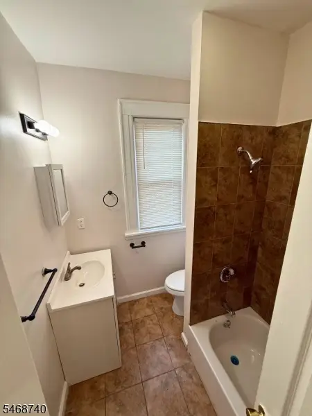 86 Mapes Ave, Newark, NJ 07112 - #3