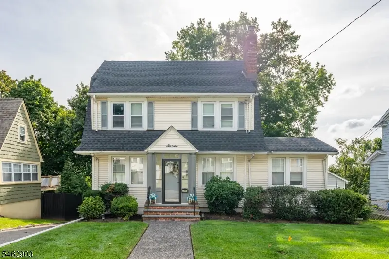 16 Eagle Ter, West Orange, NJ 07052 - #1