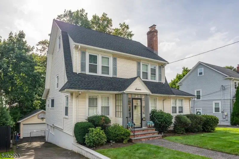 16 Eagle Ter, West Orange, NJ 07052 - #2