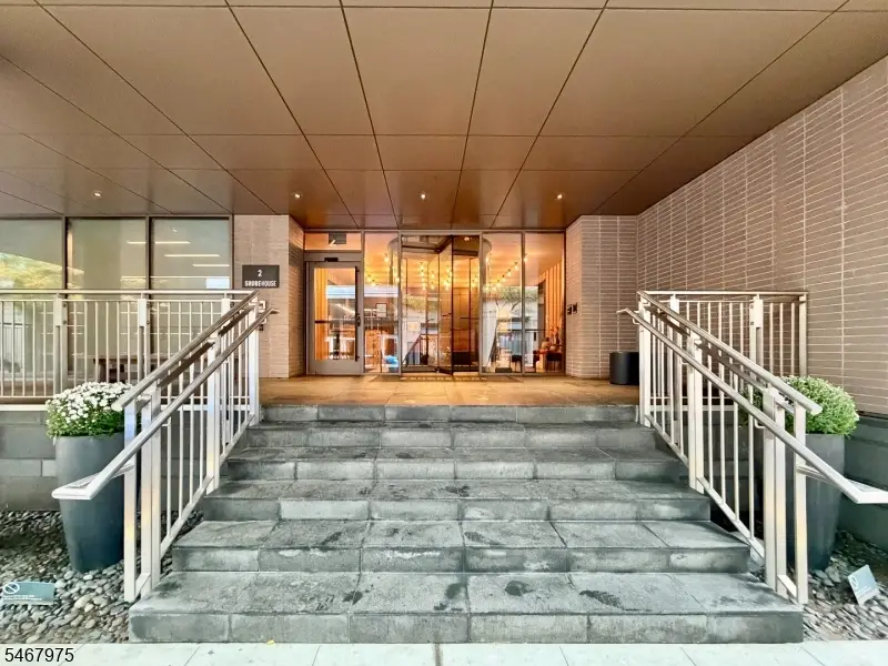2 Shore Ln #408, Jersey City, NJ 07310 - #2