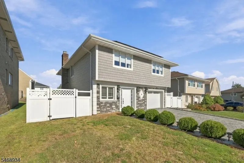 6 Azalea Dr E, Wallington, NJ 07057 - #2
