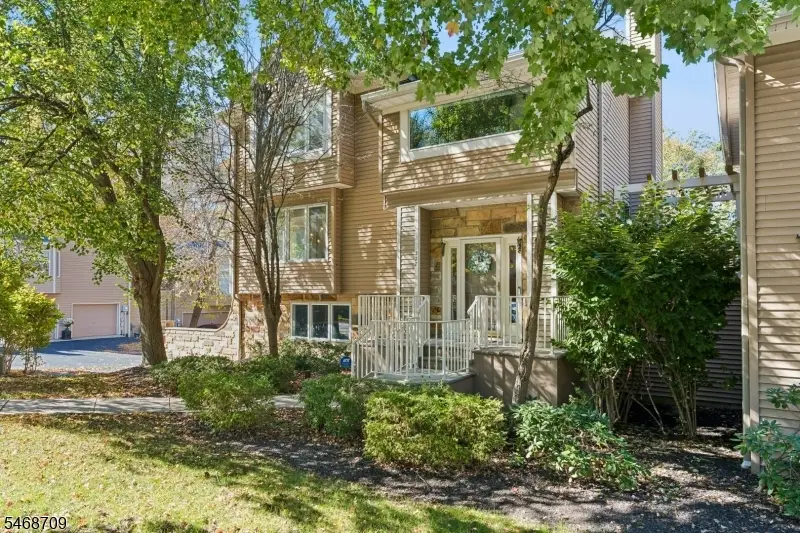 228 Clarken Dr, West Orange, NJ 07052 - #2