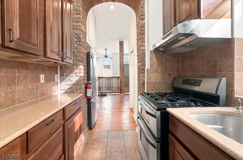 54-60 Mcwhorter St #106, Newark, NJ 07105 - #3