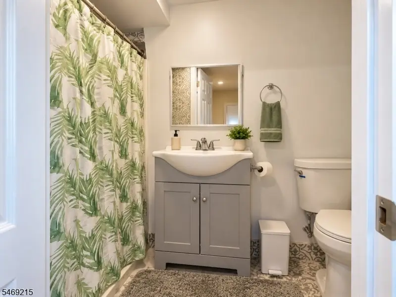 395 E 23rd St, Paterson, NJ 07514 - #3