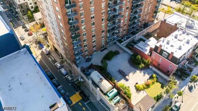 3312 Hudson Ave #8L, Union City, NJ 07087 - #2