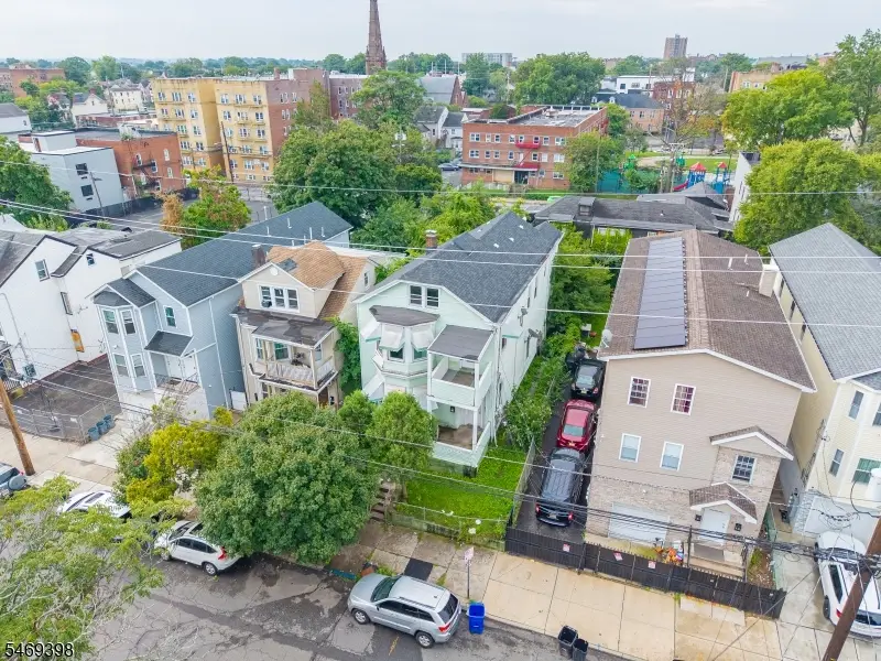 270-272 Hamilton Ave, Paterson, NJ 07501 - #2