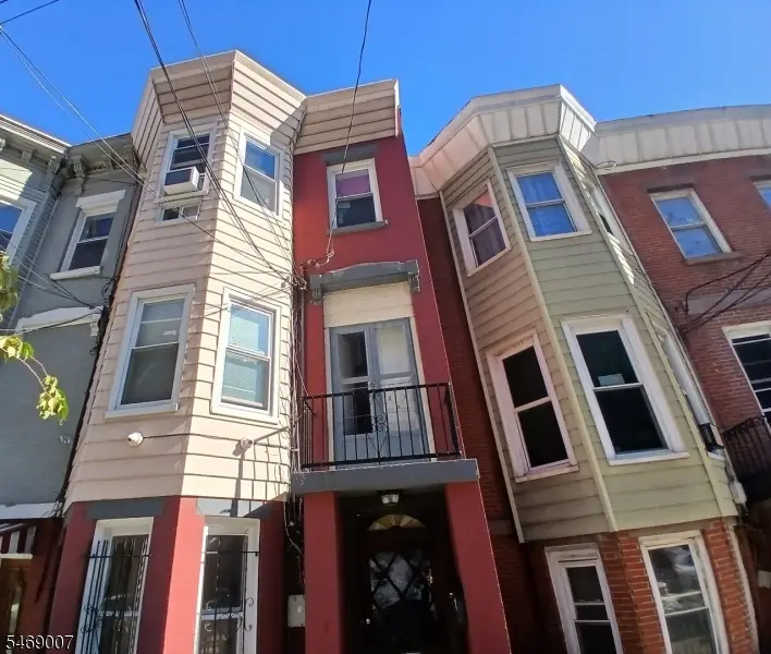 266 Summit Ave, Jersey City, NJ 07306 - #2