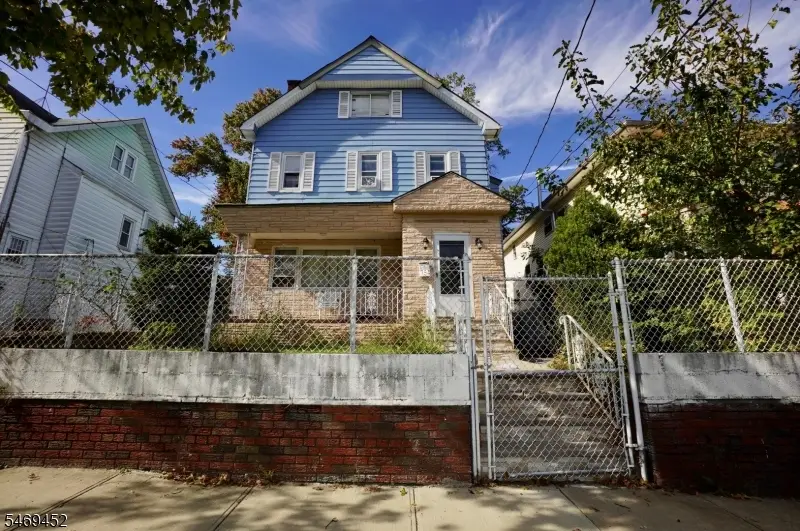752 Highland Ave, Newark, NJ 07104 - #2