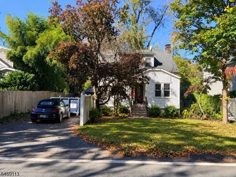 221 Village Rd, Green Village, NJ 07935 - #1