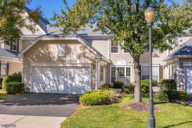 272 Colt St, Pennington, NJ 08534 - #1
