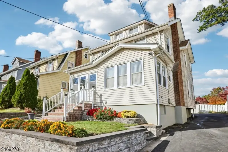 163 Maple St, West Orange, NJ 07052 - #2