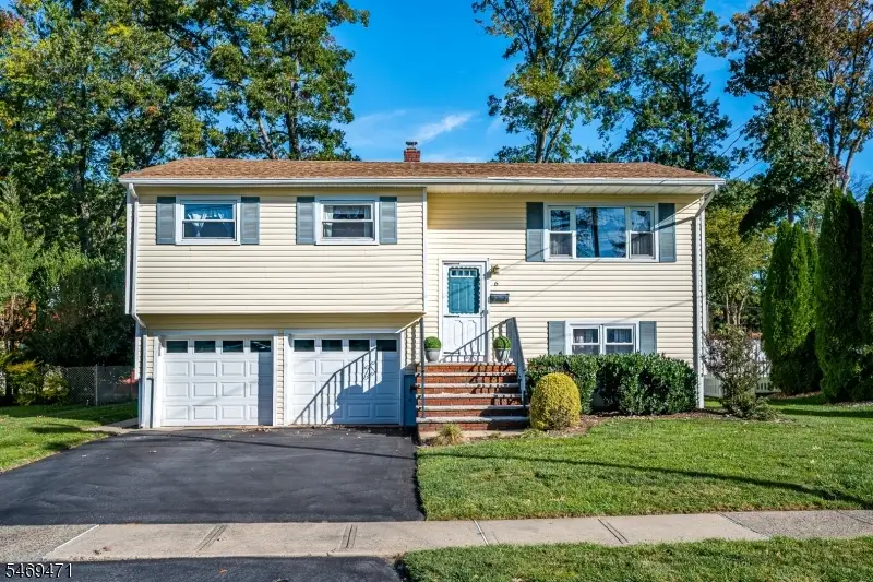 6 Sheffield Pl, Metuchen, NJ 08840 - #1