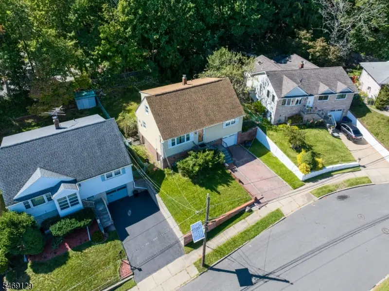 31 Dewey Avenue, Clifton, NJ 07013 - #2