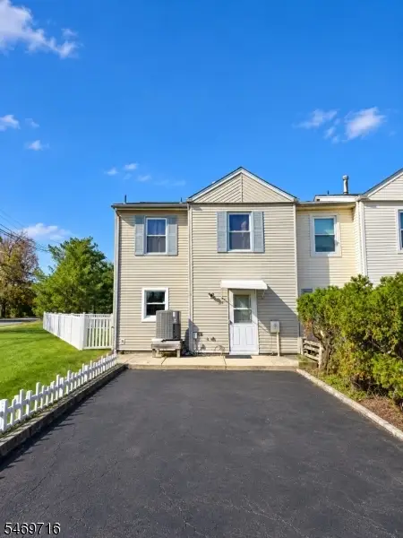 124 Redbud Rd, Piscataway, NJ 08854 - #2