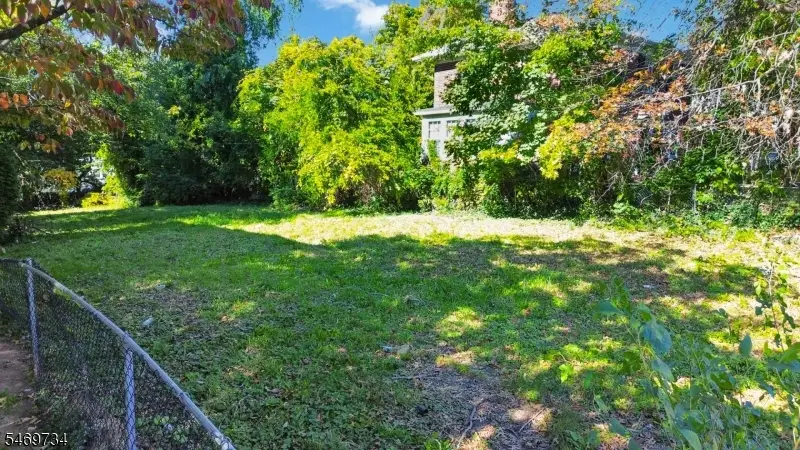 165 S Munn Ave, East Orange, NJ 07018 - #2
