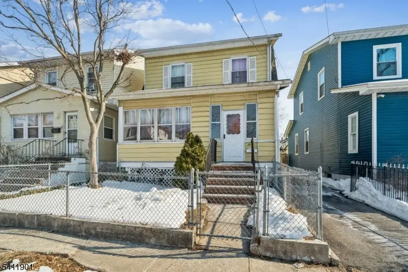 7 Wolf Pl, Irvington, NJ 07111 - #2