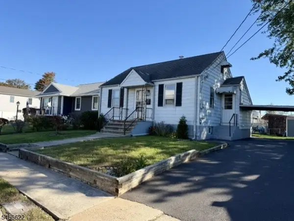 52 Daniel St, Woodbridge Twp., NJ 07064