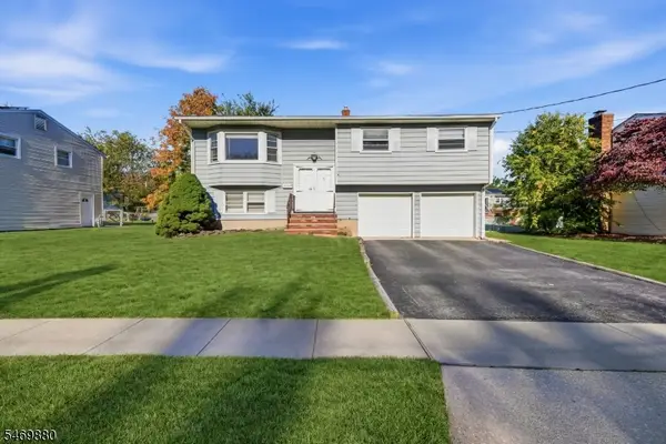 75 Tammy Pl, Woodbridge Twp., NJ 08830
