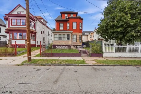203 17th Ave, Paterson City, NJ 07504