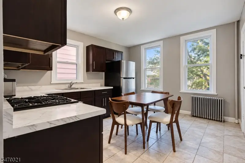 834 S 16th St, Newark, NJ 07108 - #3
