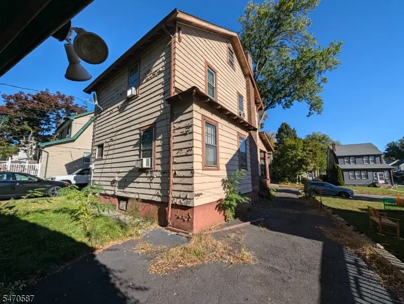7 Whitman Ave, East Orange, NJ 07017 - #3