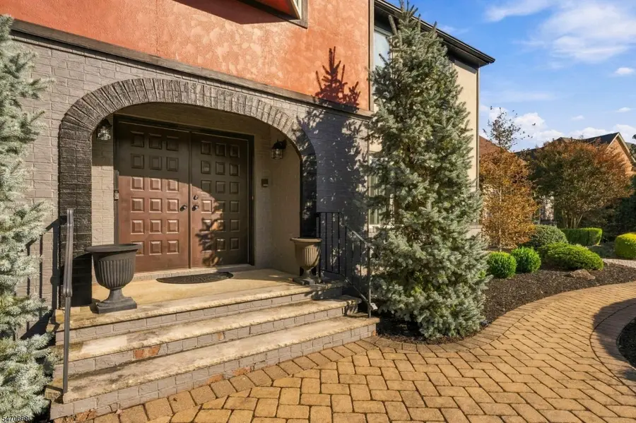 828 Atkinson Cir, Hillsborough, NJ 08844 - #3