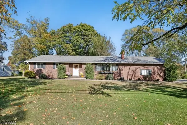 35 Walnut Ave, Franklin Twp., NJ 08873