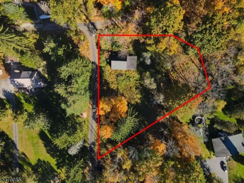 6 Mcneel Rd, Frankford, NJ 07826 - #1