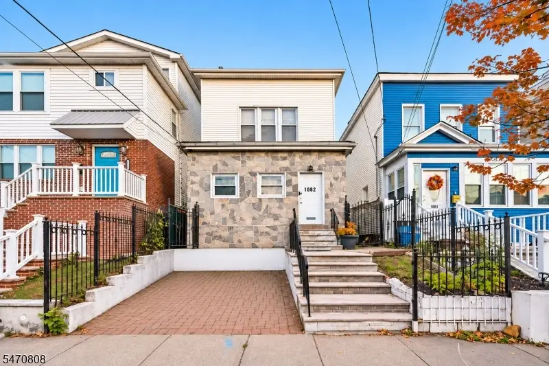 1082 Grove St, Irvington, NJ 07111 - #2