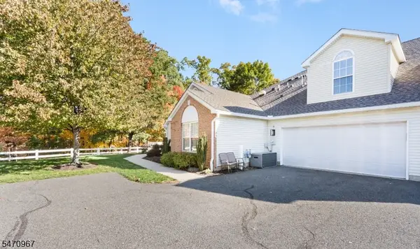94 Gabriel Ct, Hillsborough Twp., NJ 08844