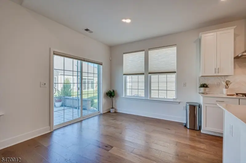 62 Vizcaya Dr, Monroe, NJ 08831 - #3