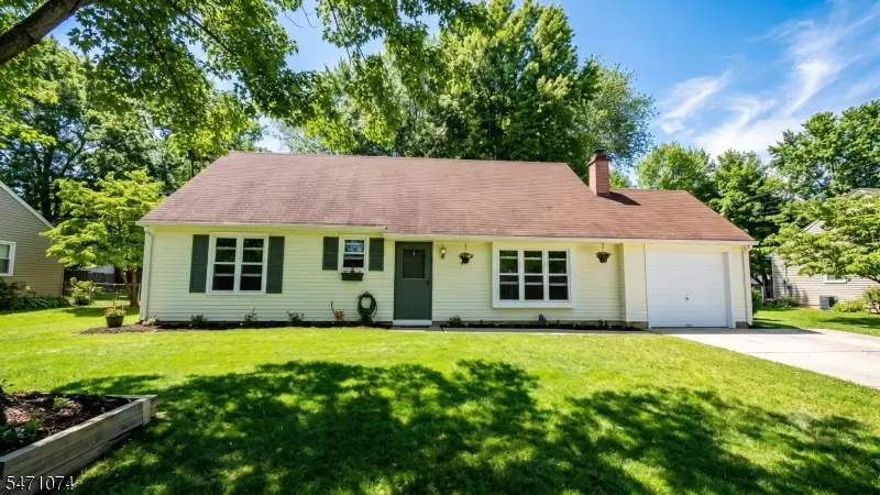 41 Devonshire Dr, Westampton Township, NJ 08060 - #1