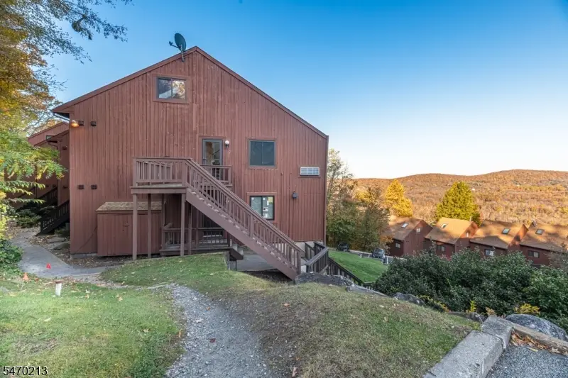 5 Eagles Nest Dr #2, Vernon Center, NJ 07462 - #2