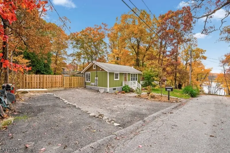 506 Tahama Rd, Highland Lakes, NJ 07422 - #3