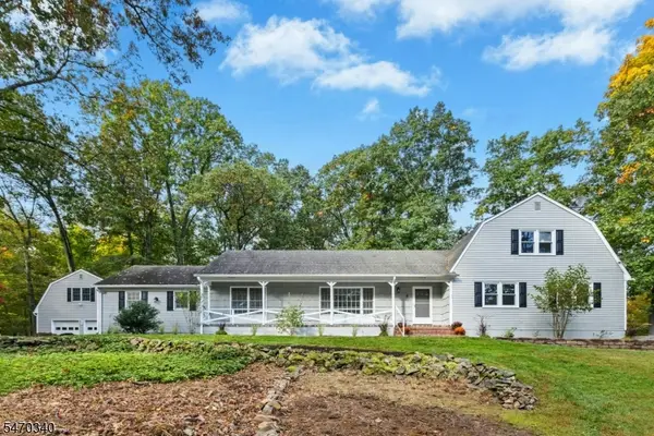 5 Casale Dr, Warren Twp., NJ 07059