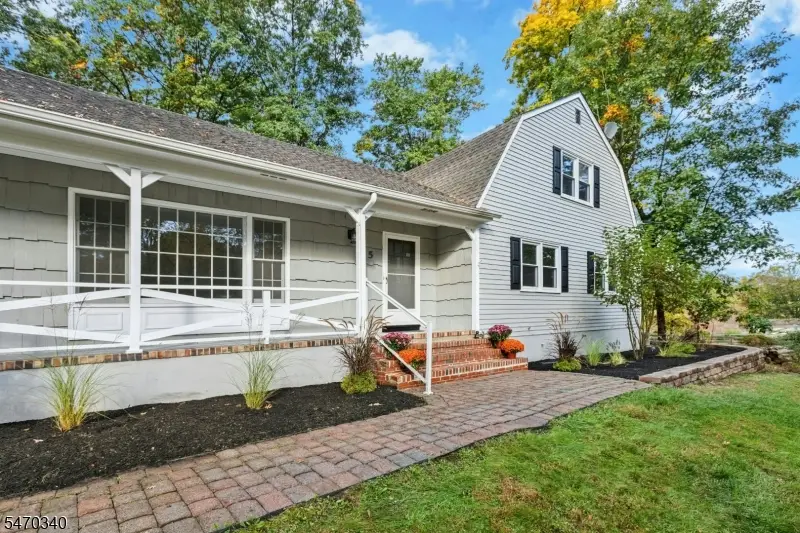 5 Casale Dr, Warren, NJ 07059 - #3