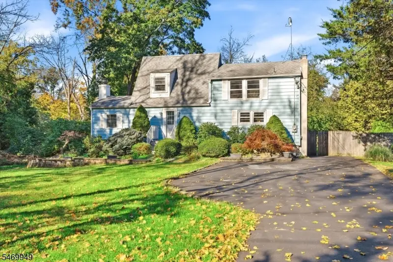32 Vermont Ave, Franklin Park, NJ 08823 - #2