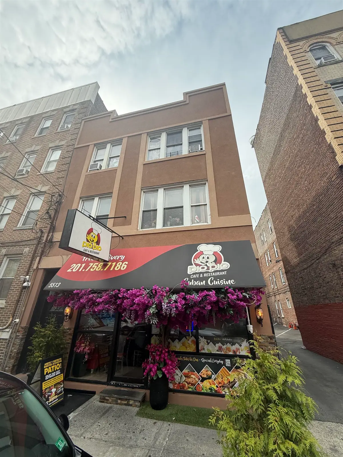 5513 HUDSON AVE, West New York, NJ 07093 - #1
