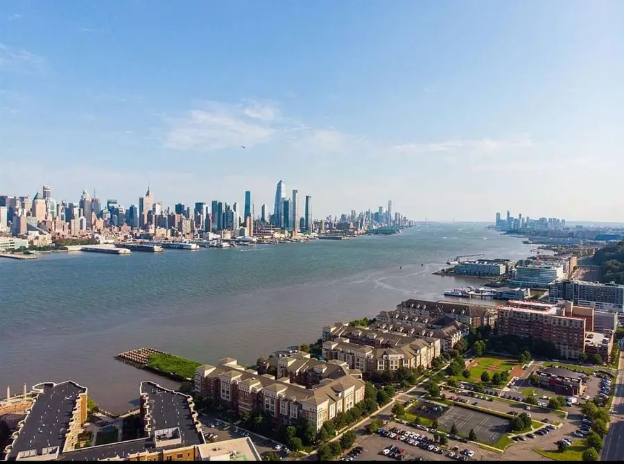 6010 BLVD EAST #82, West New York, NJ 07093 - Image #2