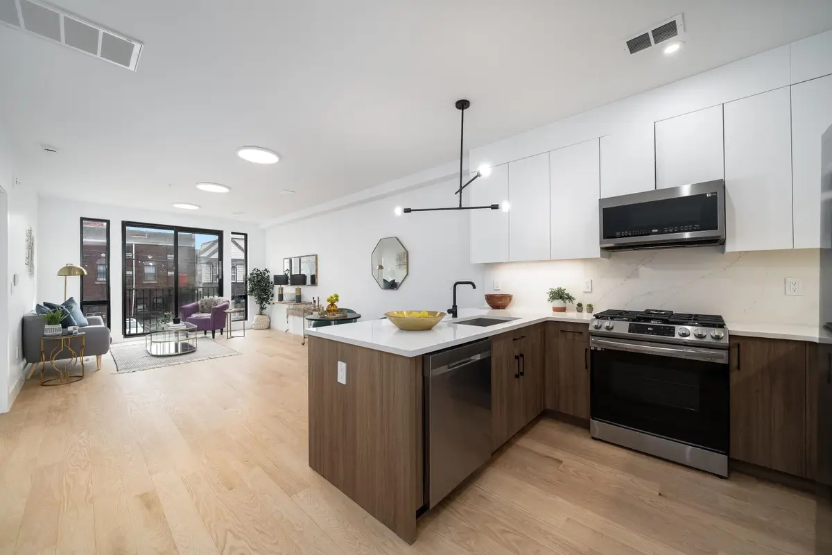 10 BRINKERHOFF ST #203, Jersey City, NJ 07304 - Image #1