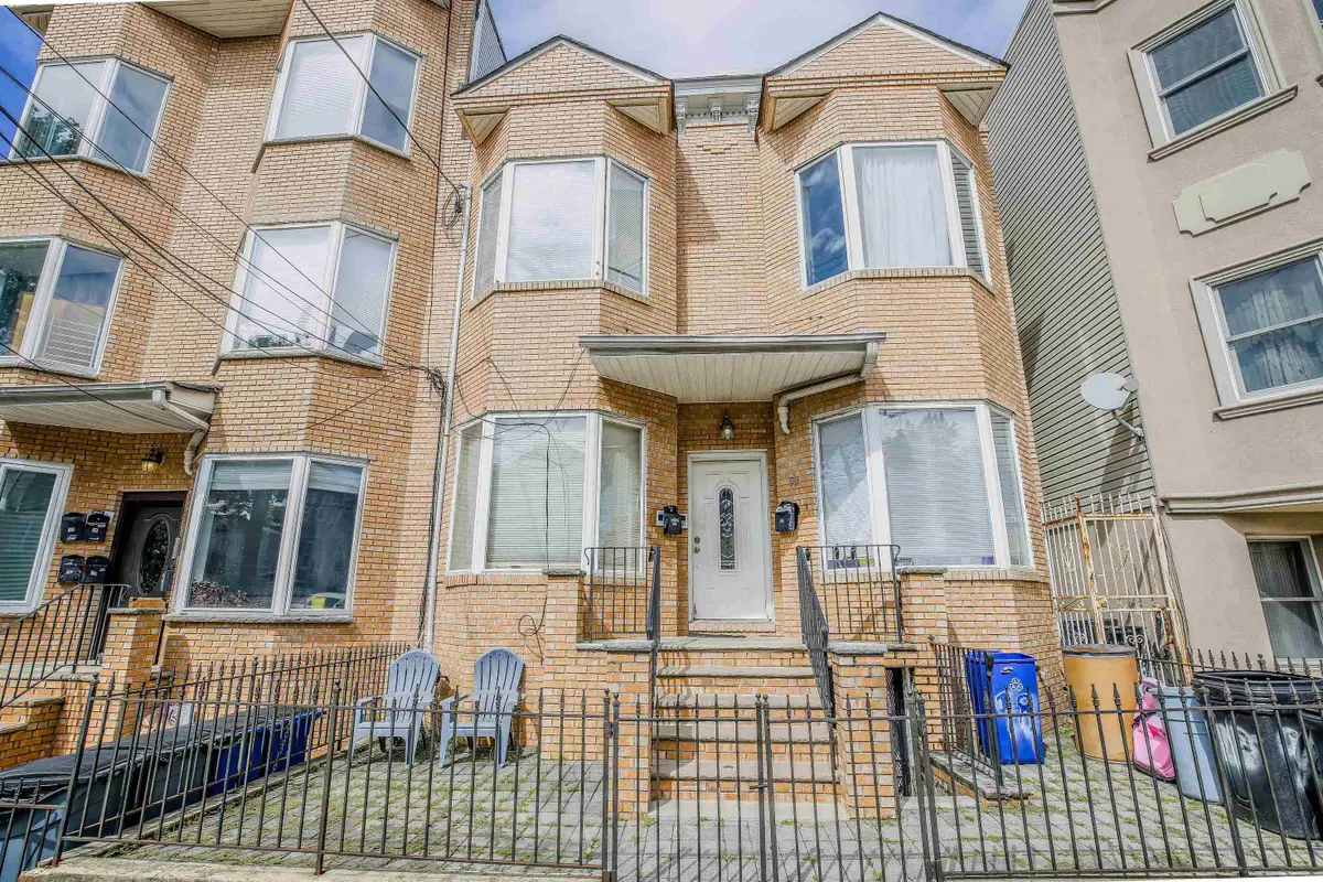 98 LEONARD ST, Jersey City, NJ 07307-3119 - #1